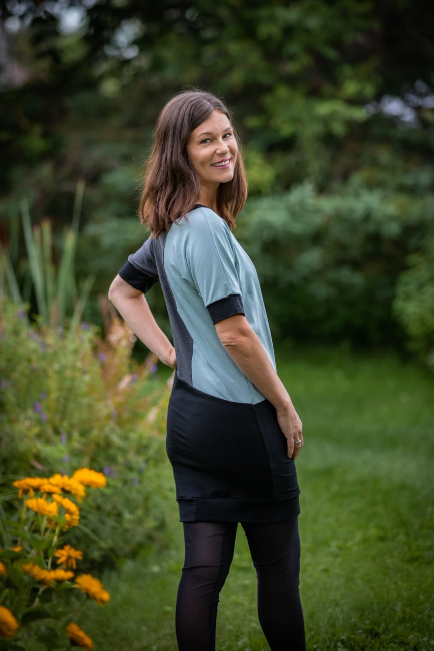 Tunique AXELLE - SAUGE Manches COURTES - Collection Écoresponsable **En Stock