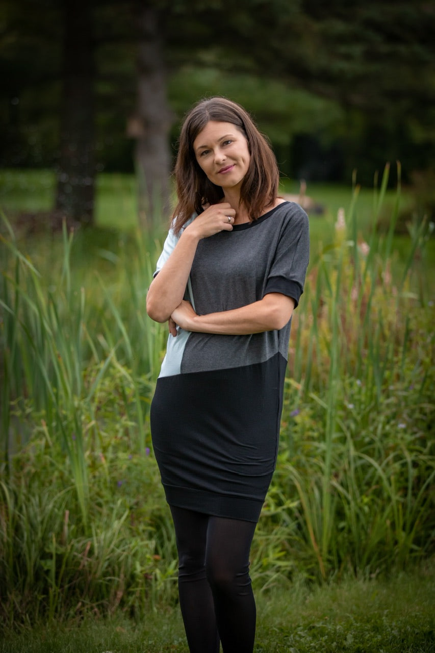 Tunique AXELLE - SAUGE Manches COURTES - Collection Écoresponsable **En Stock