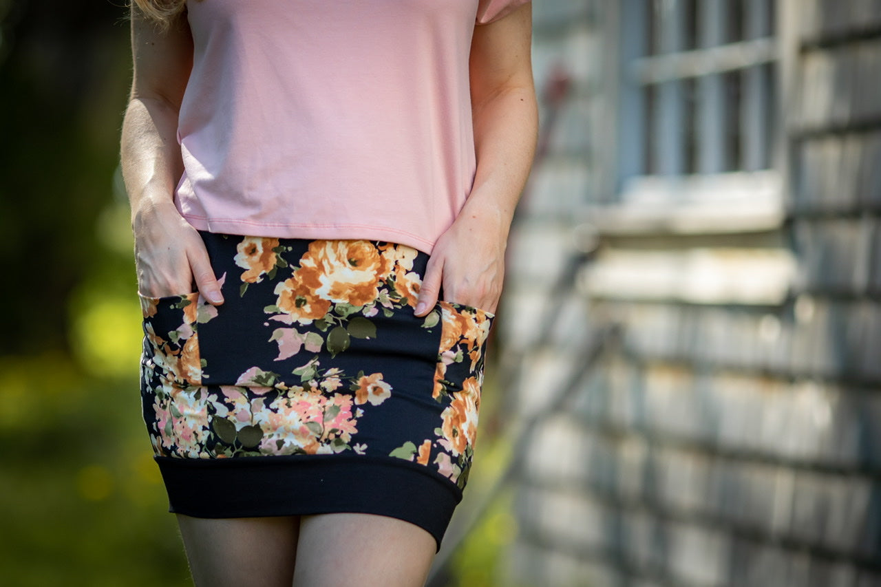 Jupe à POCHES Fleuri Taupe **En Stock