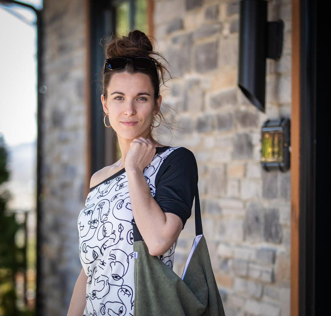 Chandail JULIA Visage Abstrait