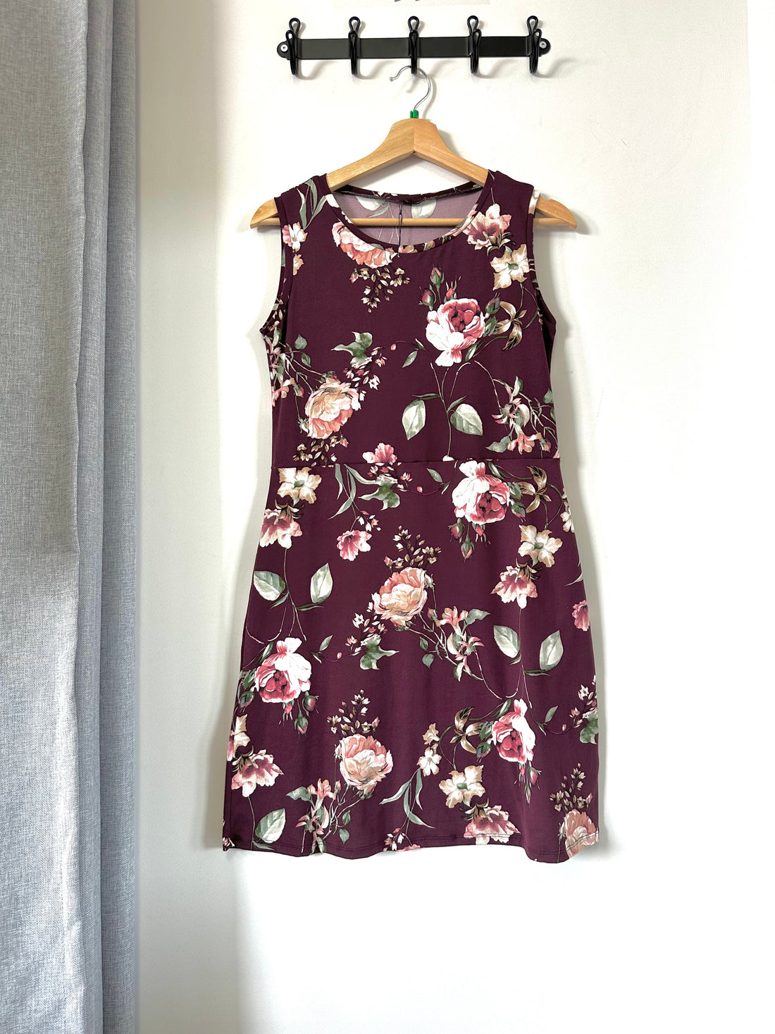 *STOCKING* Robe Alexia FLORAL PRUNE **En Stock