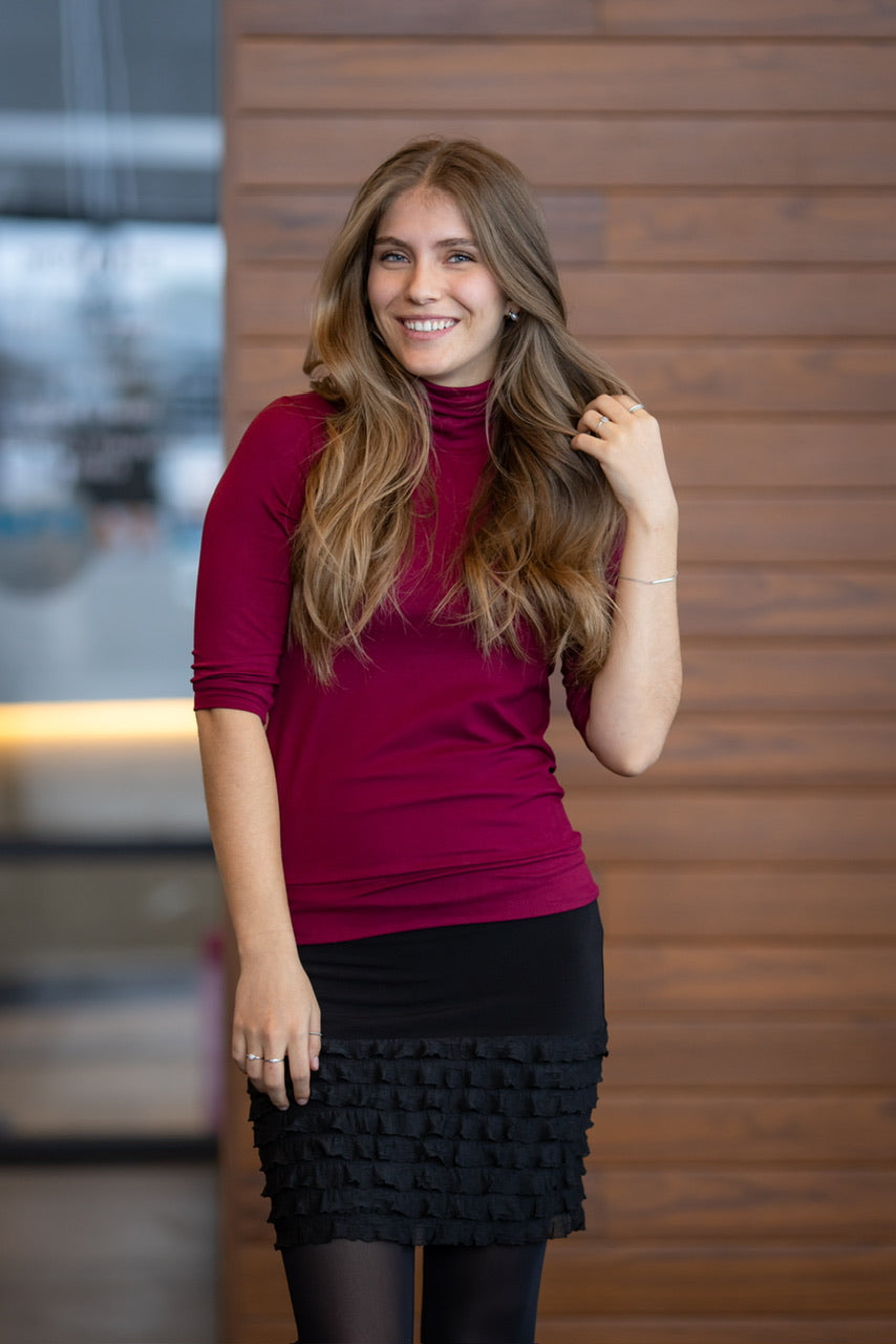 *NOUVEAU* Jupe Petits Volants Noir **En Stock