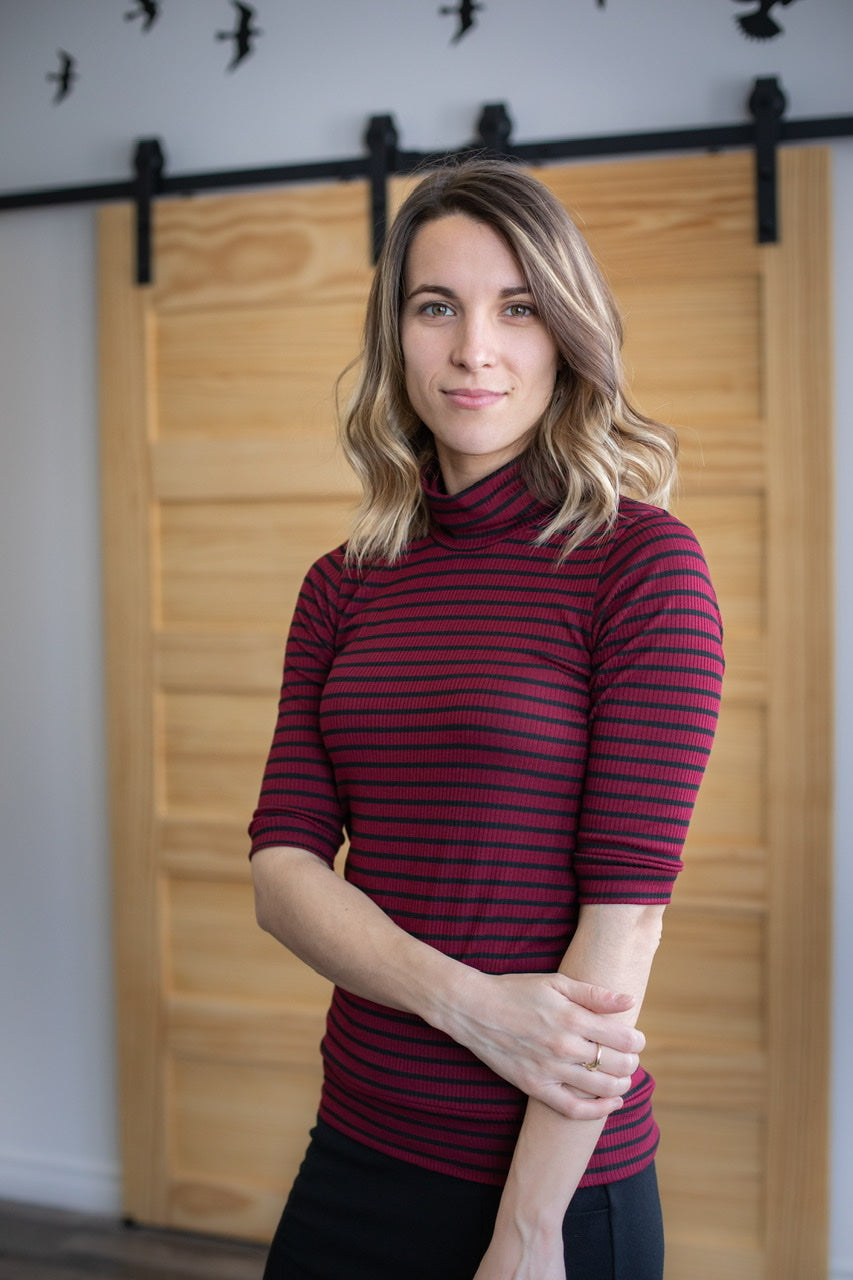 Chandail EMMA RAYURES Noir et Rouge