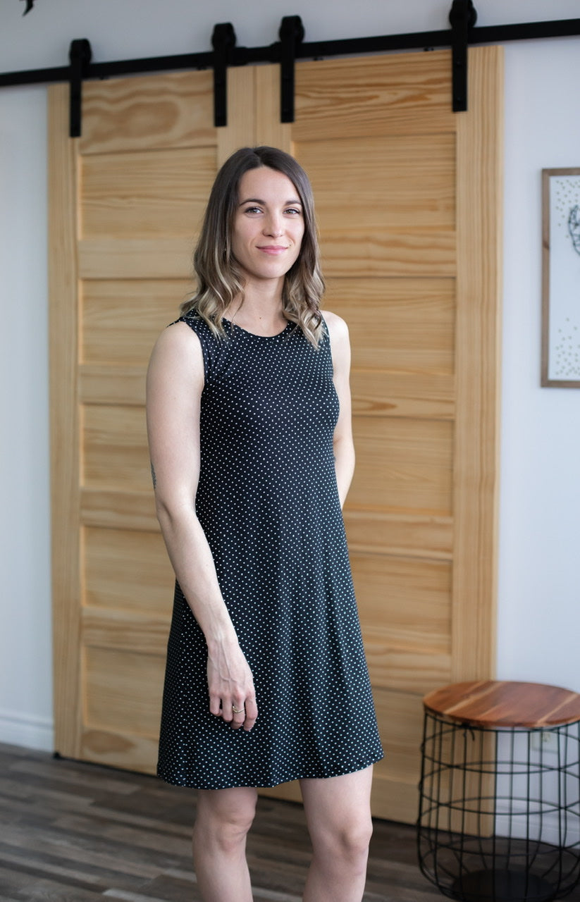 Robe TRICIA Sans Manches POIS **En Stock